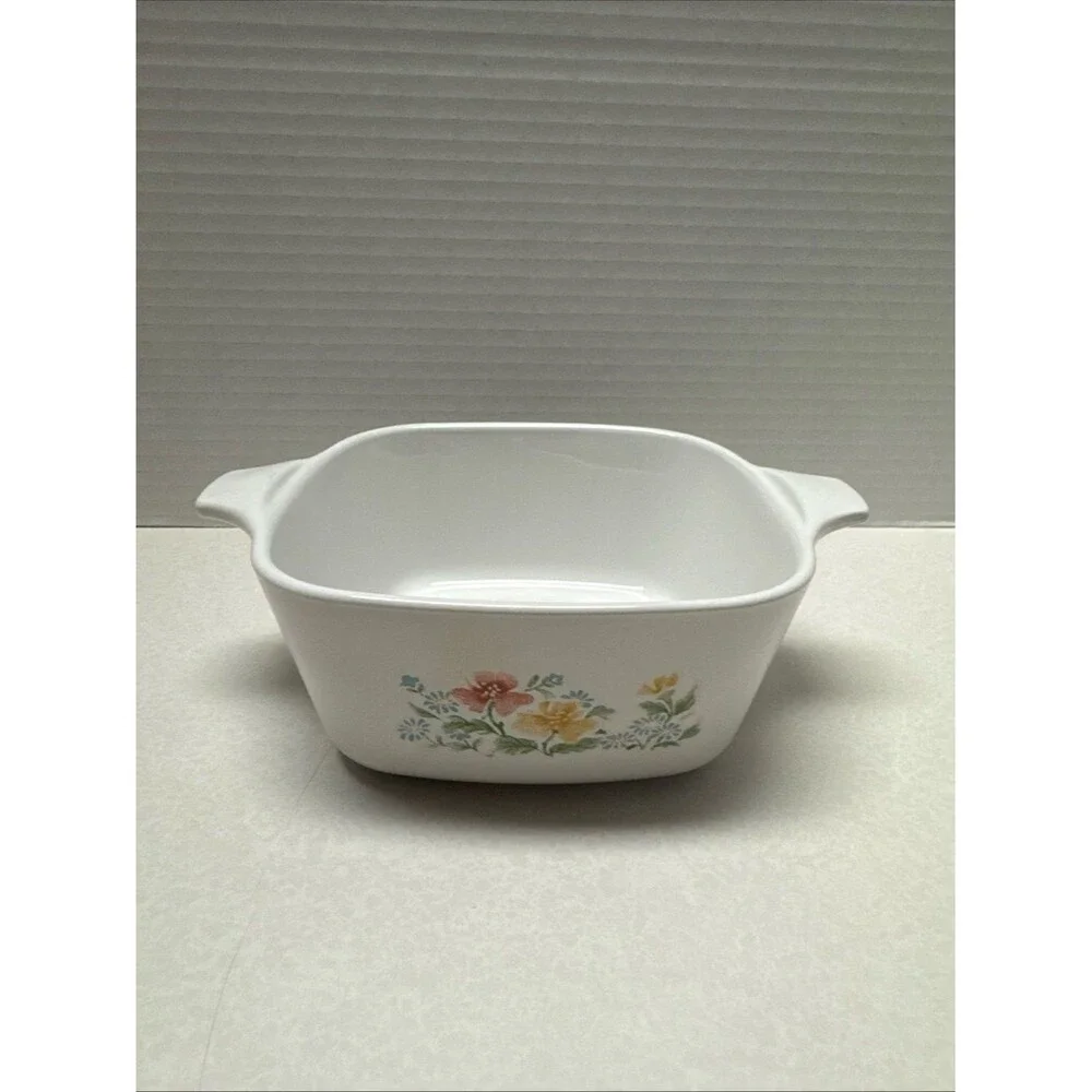 Corning Ware Wild Flower Pattern P-43-B Petite Casserole Dish Petite No Lid Rare